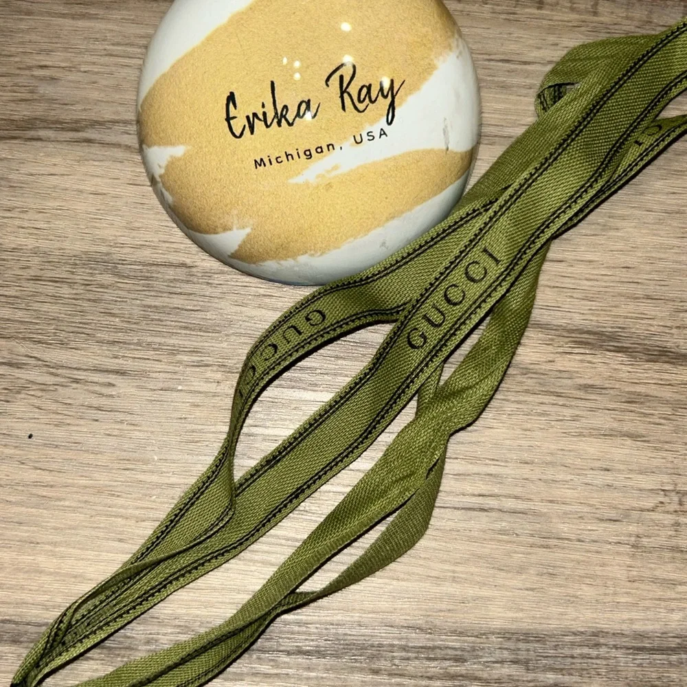 Gucci Green Ribbon‎ - Picture 2 of 2